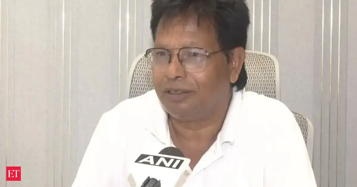 Richa Ghosh's father Manabendra supports India's refusal to accept Asia Cup trophy from Mohsin Naqvi