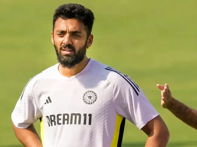 Kolkata Knight Riders: Varun Chakravarty suffered a hairline fracture earlier this month.