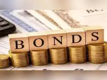 Bond yields could rise to 7.5% on crude, inflation and global debt costs<br>