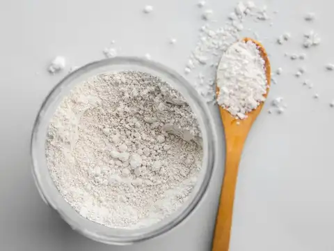 Use Food-Grade Diatomaceous Earth As A Barrier
