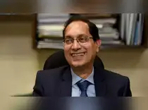  Sebi chief Tuhin Kanta Pandey after heavy losses<br>