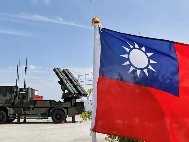 FILE PHOTO: Annual Han Kuang military exercise in Taoyuan, Taiwan