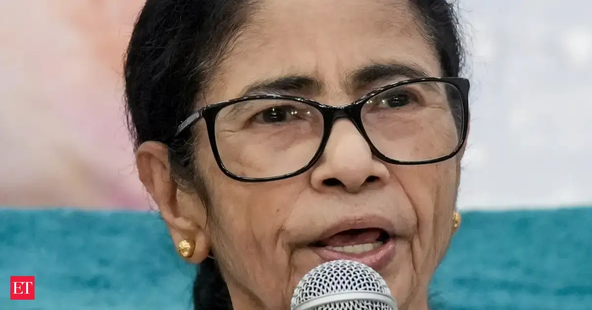 Mamata Banerjee moves Supreme Court against EC freeze on TMC name, symbol