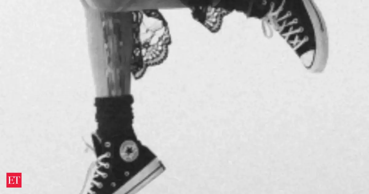 https://img.etimg.com/thumb/msid-134378154,width-1200,height-630,imgsize-56302,overlay-economictimes/articleshow.jpg
