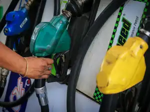 Bangladesh raises fuel prices by up to 17% amid global oil price surge