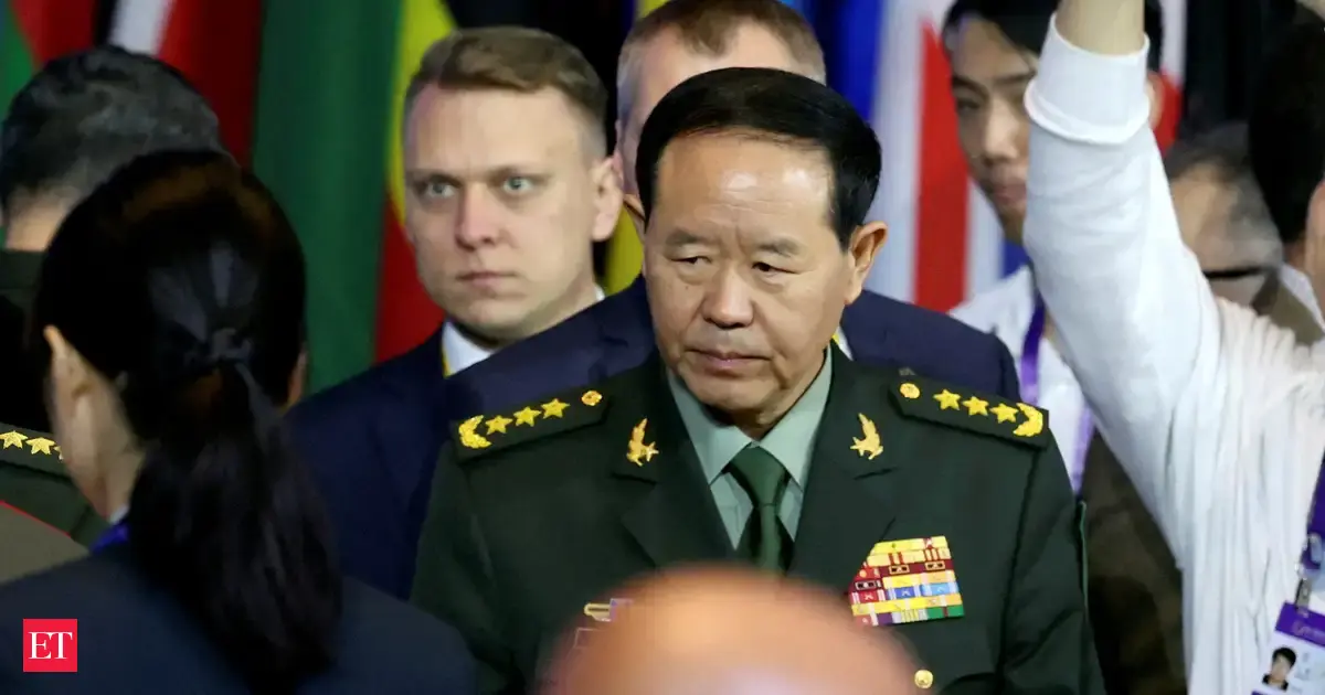 Photo: economictimes.indiatimes.com China Expels Top Generals Over Corruption and Disloyalty