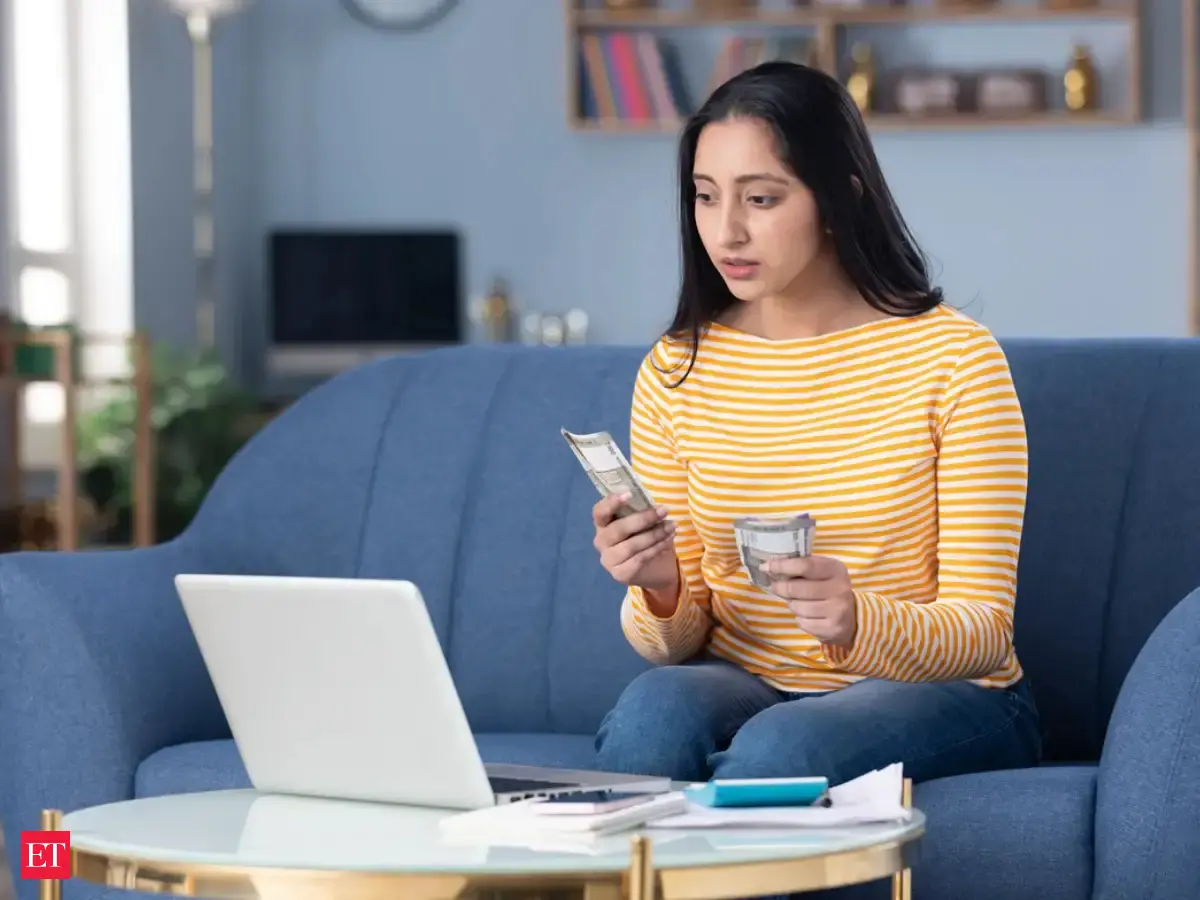 Sharing your salary with everyone? Woman explains the comparisons and pressure it can create