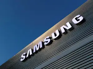 2018-07-09T121026Z_1_LYNXMPEE6810Z_RTROPTP_3_SAMSUNG-UNION