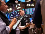 US stocks: US stocks fall as oil prices, yields tick up; traders assess Mideast talks, Trump-Xi meet