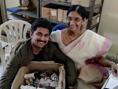 Nani's mother was a pharmacist