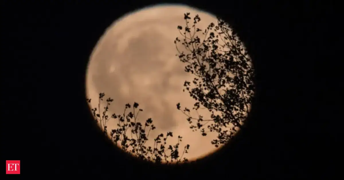 Full Harvest Moon rises this weekend but its real trick happens after the first night: Here's when to get the best view