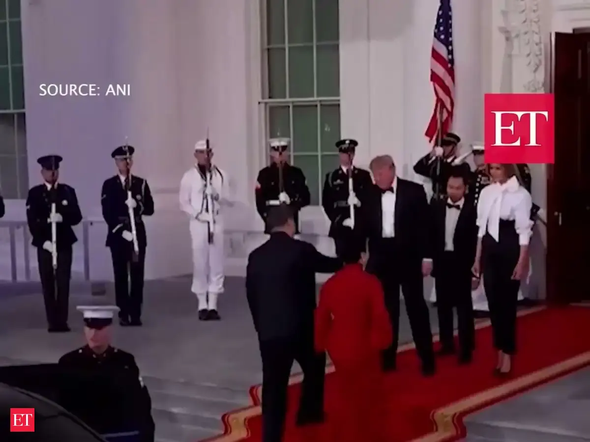 Trump & Melania host Chinese premier Xi, first lady Madame Peng at ...