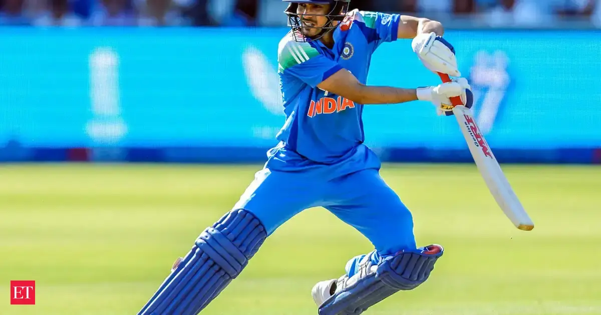 'Gill good to go after elbow blow during nets'