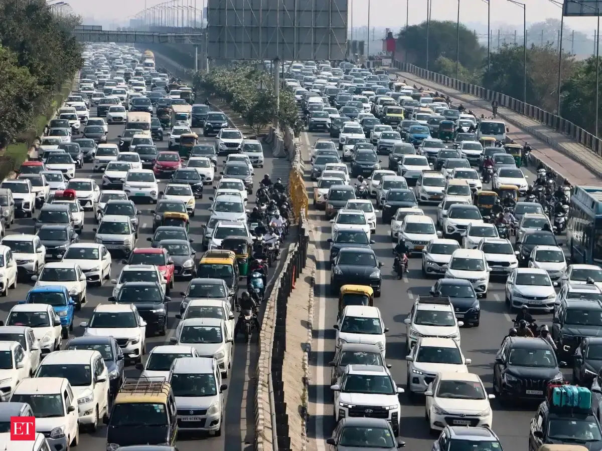 https://img.etimg.com/thumb/msid-134517519,width-1200,height-900,overlay-economictimes/slideshow.jpg