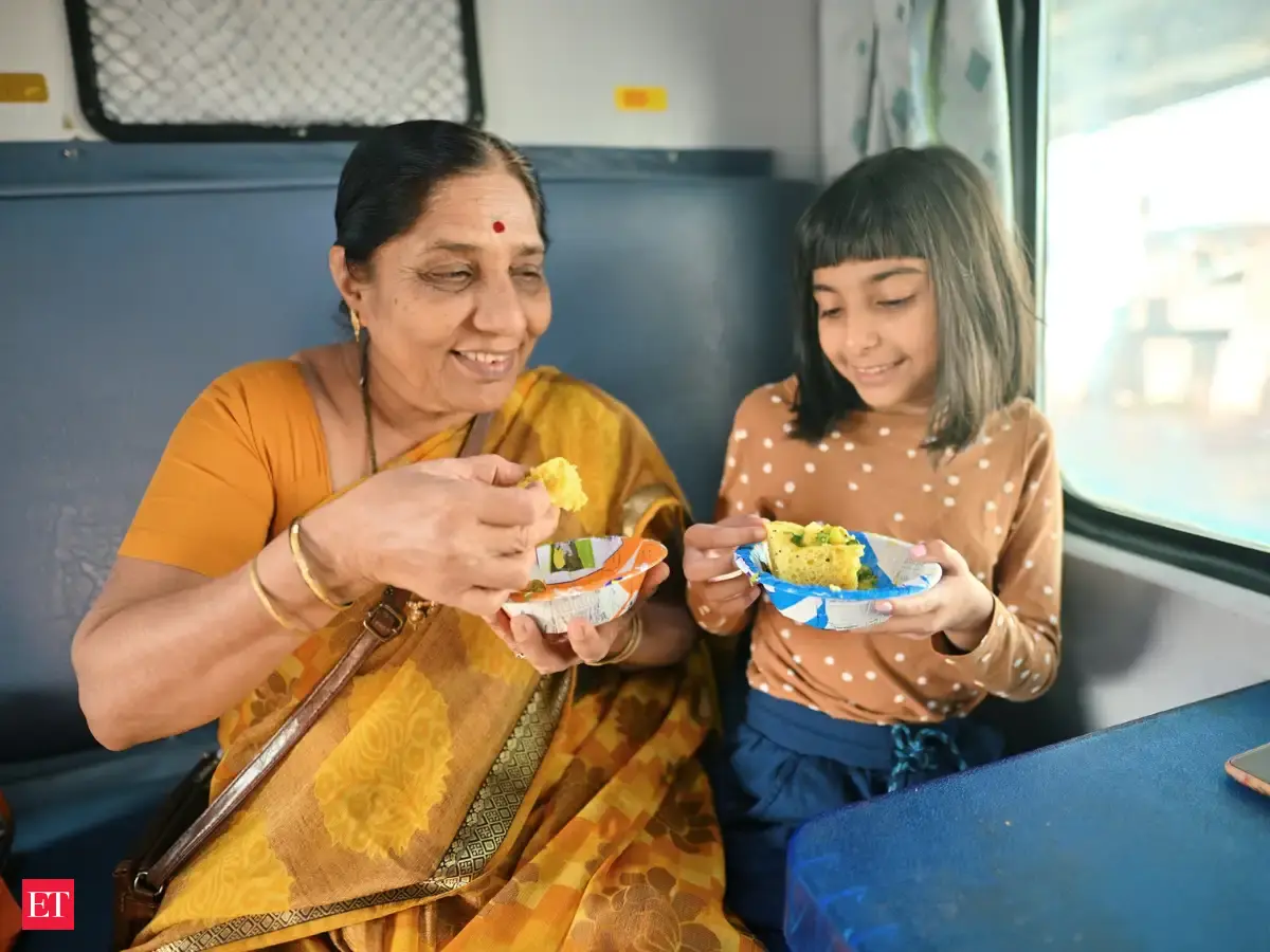 https://img.etimg.com/thumb/msid-134532761,width-1200,height-900,overlay-economictimes/slideshow.jpg