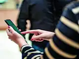 India adds 5.5 million mobile users in August; Jio, Airtel drive bulk of gains: TRAI