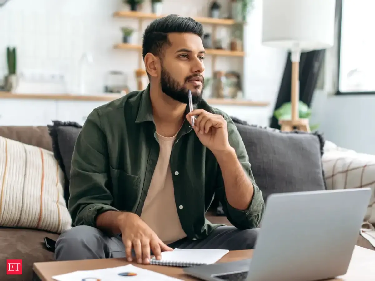 Rs 57 lakh remote job vs Rs 68 lakh Bengaluru offer: Techie asks if the difference is worth the travel from Madurai every week