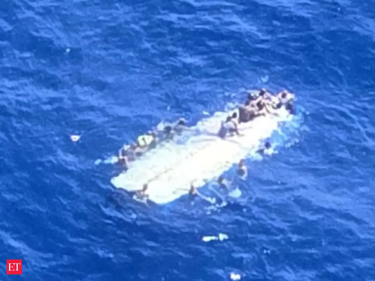 2 killed, 40 rescued after boat with 60 onboard capsizes near Puerto ...