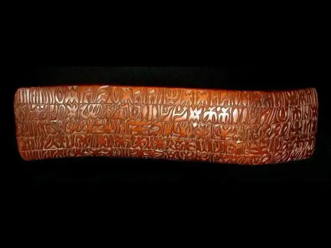 Rongorongo script: In 1864, missionaries recorded Rapa Nui’s Rongorongo ...
