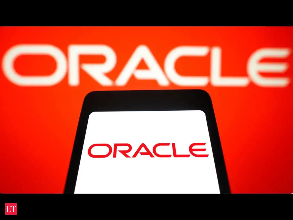 Oracle stock jumps 5% as force majeure notice on New Mexico data center ...