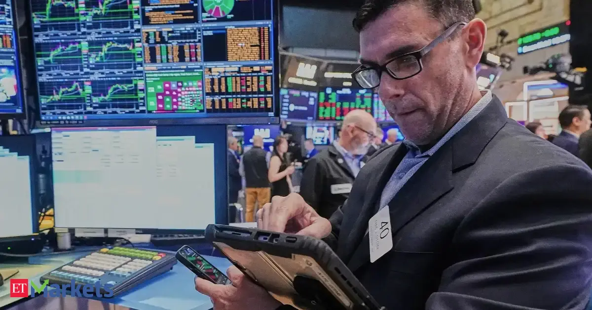 US stocks: US market ends lower as bond yields hold near multi-decade highs