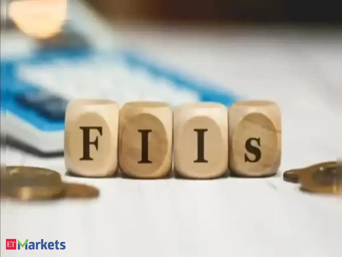 FII selling worsens; foreign investors pull out Rs 26,000 crore from Indian equities in three days