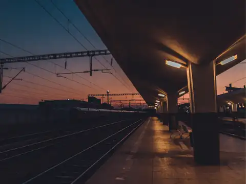 Why is the hydrogen train seeing so few passengers?