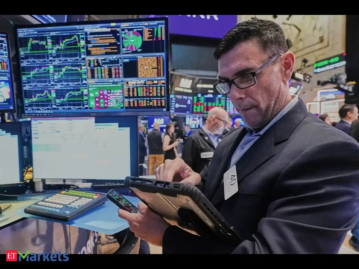 US stocks: US market opens higher as software strength offsets bond-market pressure