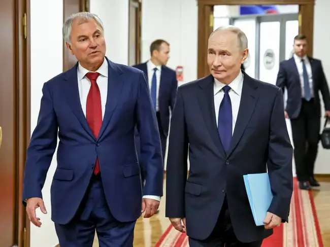 After Russia warns NATO of nuclear attack, Russian strategist warns ‘little left’ of Europe<br>
