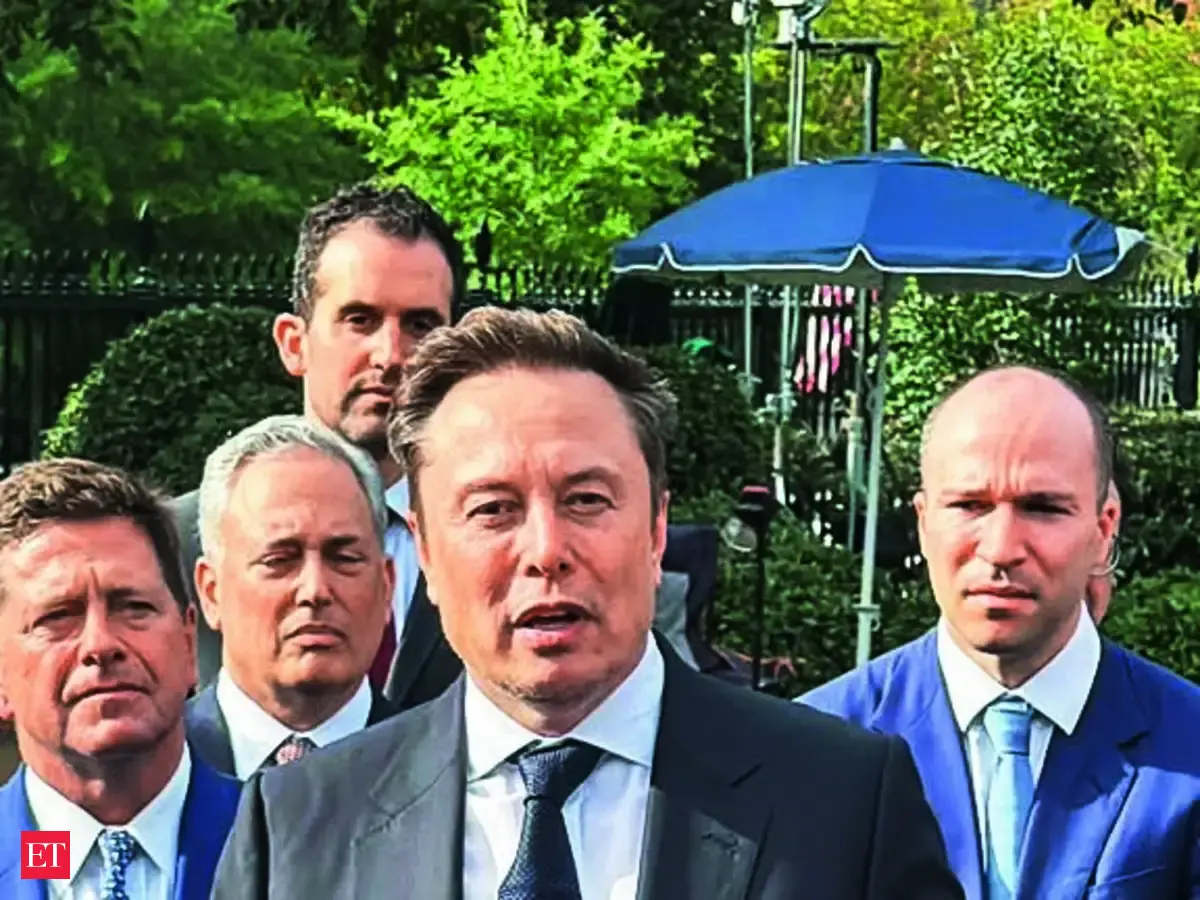 Elon Musk returns to US govt, this time to advise on future wars