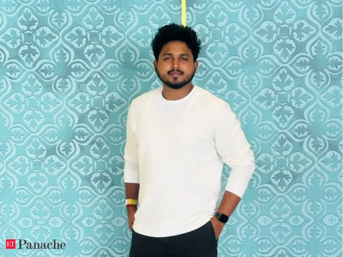 He hid his delivery bag from friends. Now, he’s 'boss' of two seafood startups—a true story of grit.