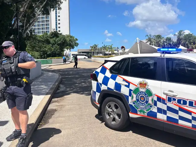 Newcastle Knights captain reacts to car crash in the city, leaving 10 ...