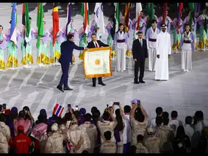 Asian Games close after fortnight of turmoil and teenage triumph<br>