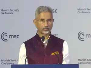 "You don’t want it too hot...too good": Jaishankar calls for a "Goldilocks scenario" to navigate US-China rivalry