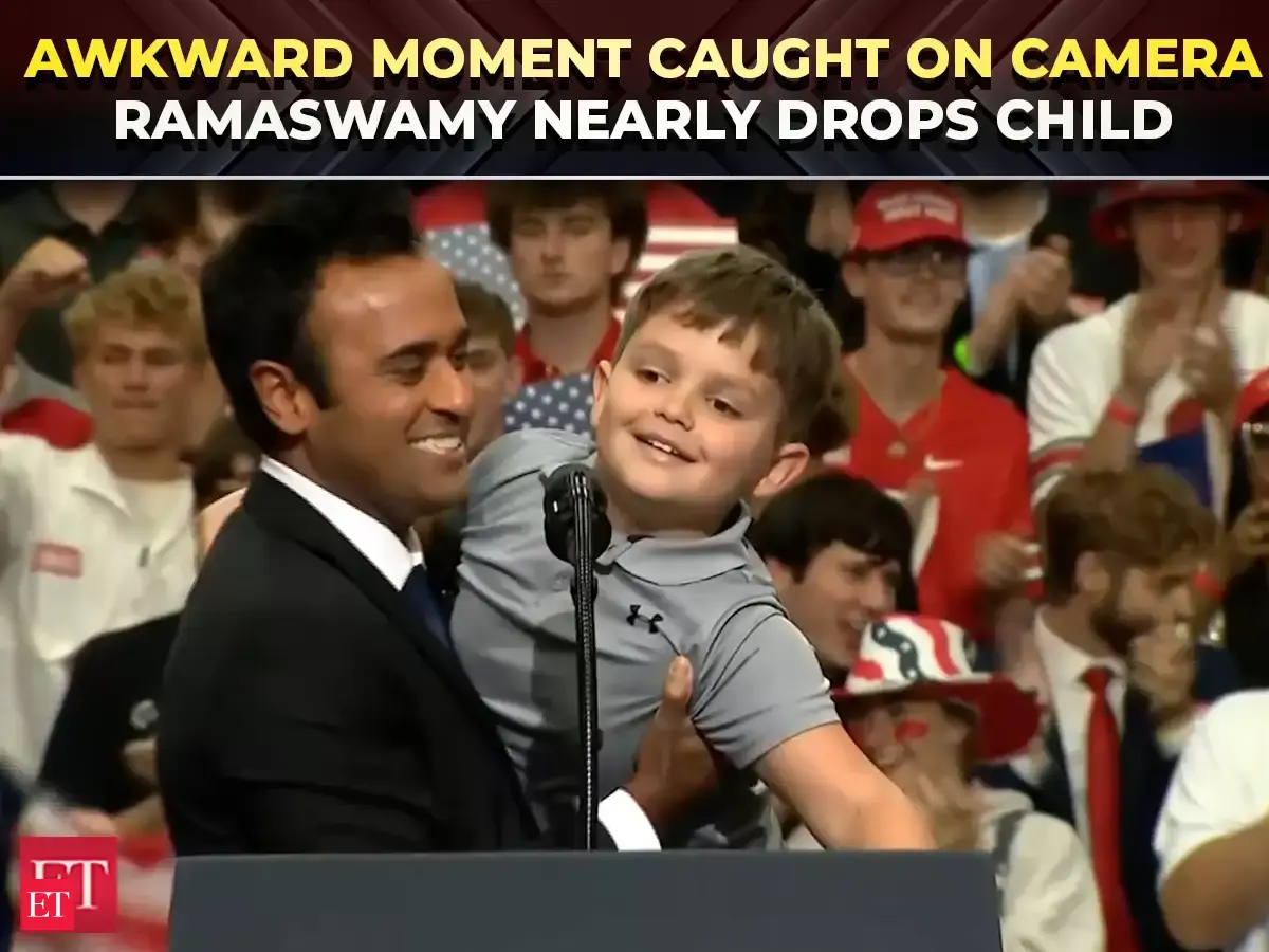 Vivek Ramaswamy struggles to pick up boy, awkward moment caught on ...