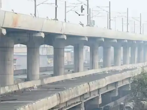 Delhi double-decker Metro-flyover project reaches 88% completion