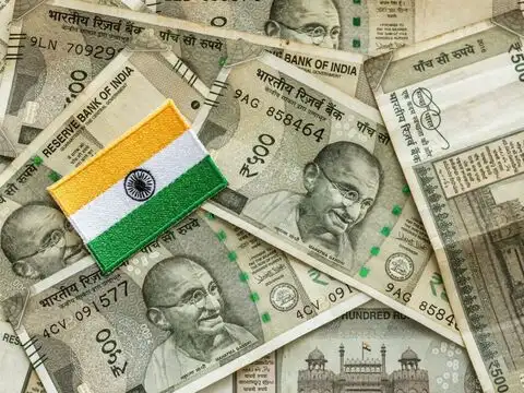 Why did the government keep rates unchanged?