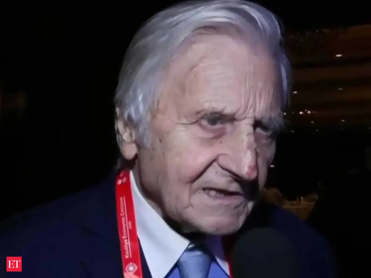 Trichet: Institutional Stability Key to India's 2047 Goal