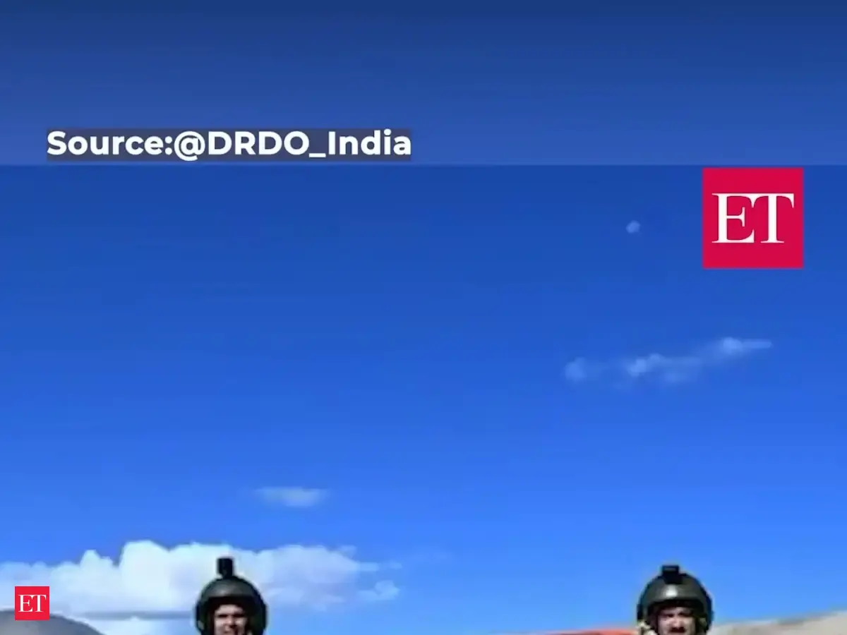 DRDO conducts maiden live jump of Advanced High-Altitude Parachute in ...