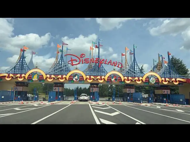 Costco Disneyland tickets: Costco Disneyland tickets could save you ...