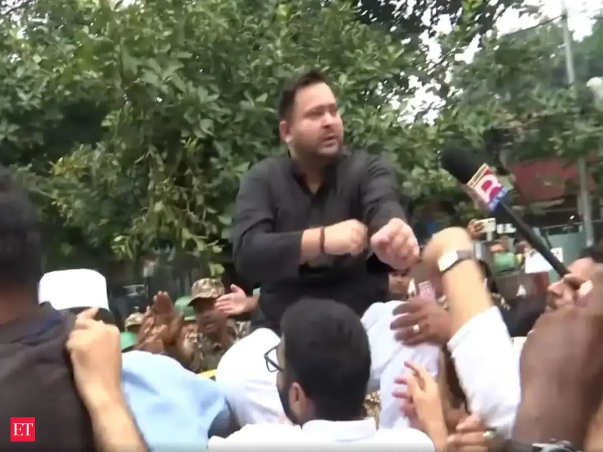INDIA bloc leaders hold protest, demand CEC's resignation over SIR 'irregularities'