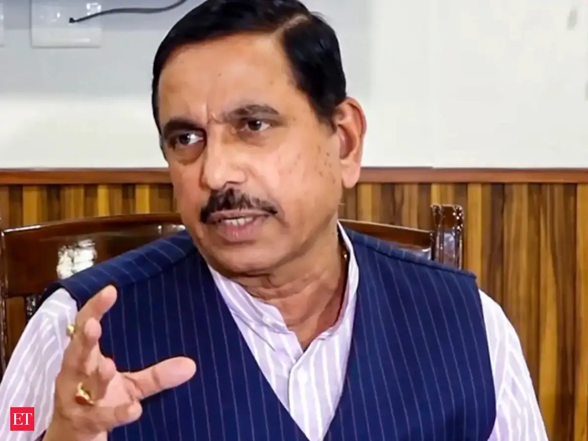 Govt working to re-power around 25 GW of old wind projects: Joshi