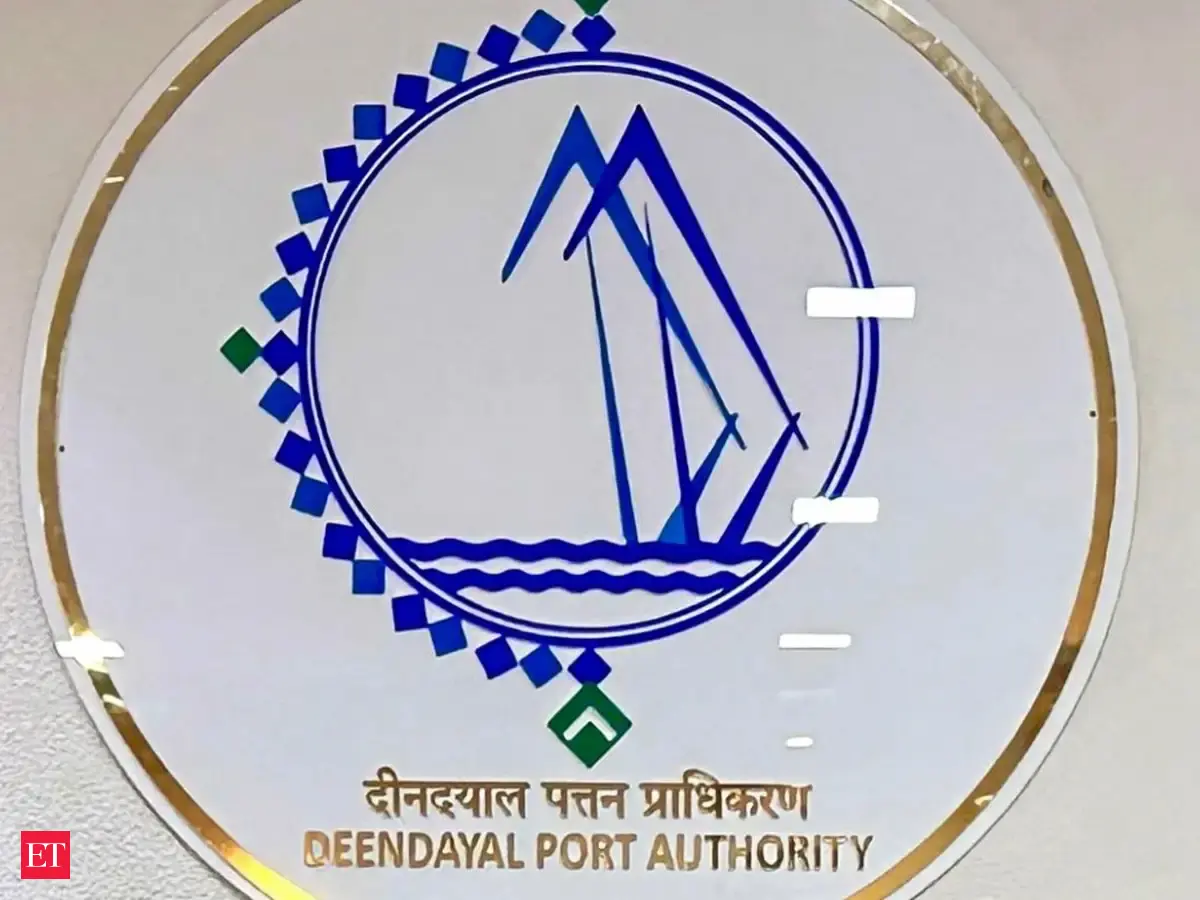 Kandla Port courts global hydrogen firms for green-fuel, shipping projects