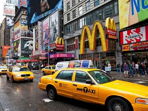 Food, cabs and sightseeing can become your biggest budget leaks