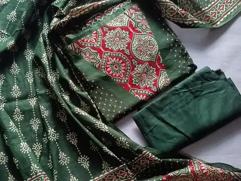 Navratri Day 6 colour: Green (October 16)