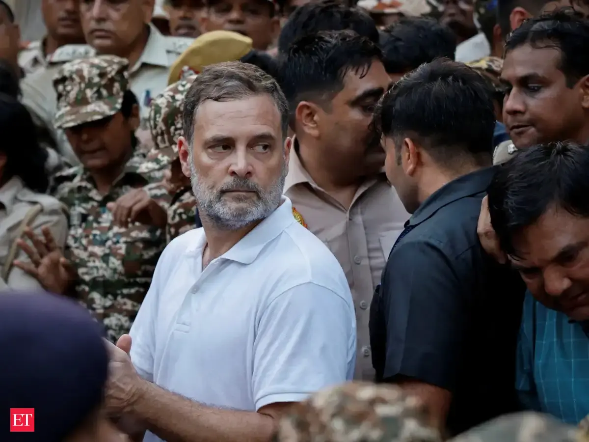 https://img.etimg.com/thumb/msid-134871494,width-1200,height-900,imgsize-142876,overlay-economictimes/articleshow.jpg