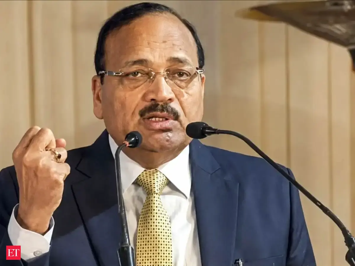 https://img.etimg.com/thumb/msid-134874175,width-1200,height-900,imgsize-83982,overlay-economictimes/articleshow.jpg
