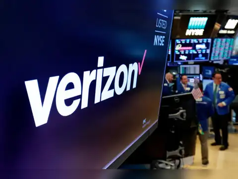 AT&T and Verizon also suffer heavy losses