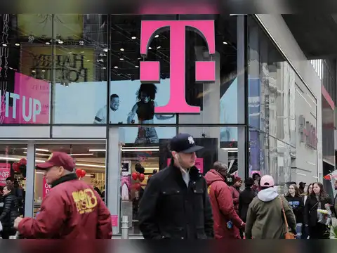Retail investors bet on a recovery