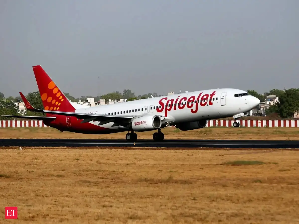 Around 40 SpiceJet pilots halt Q400 flights over unpaid salaries